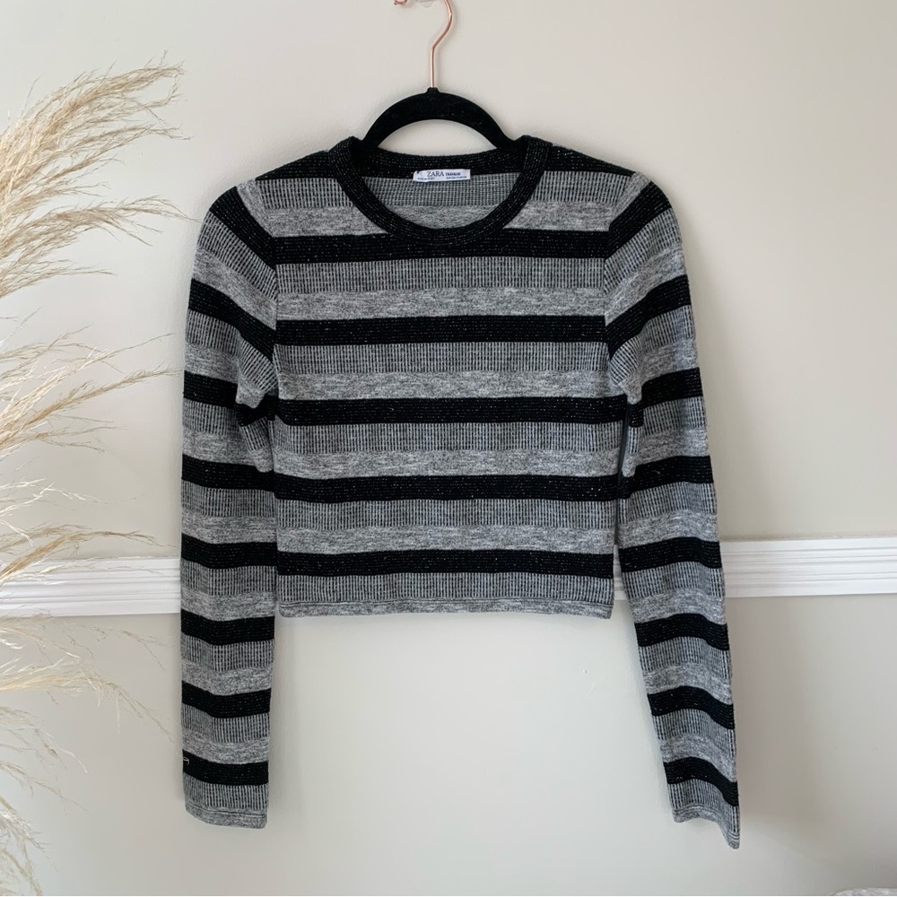 Zara Striped Grey and Black Sweater